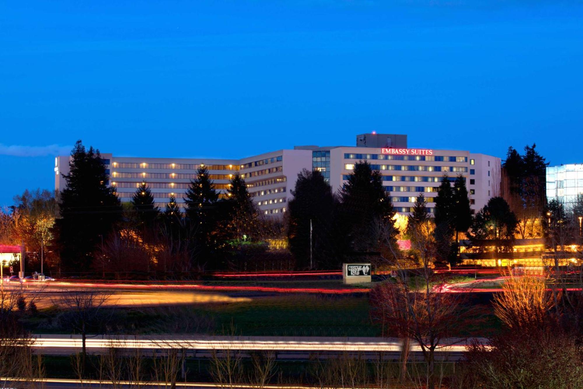 Embassy Suites By Hilton Portland Tigard Exterior foto